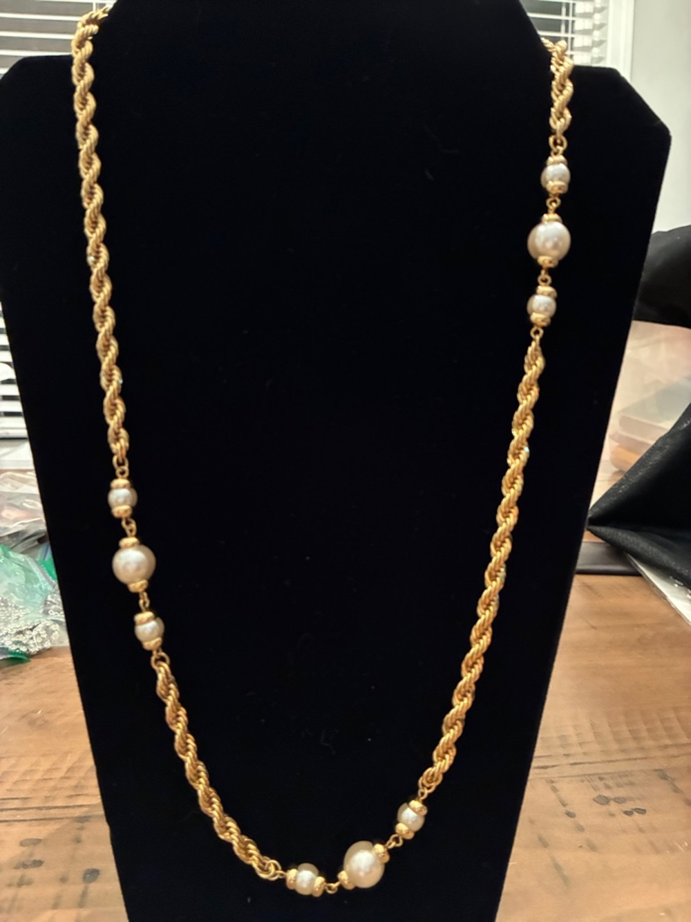 Gold Rope Chain Necklace with Pearl Accents – Women Jewelry